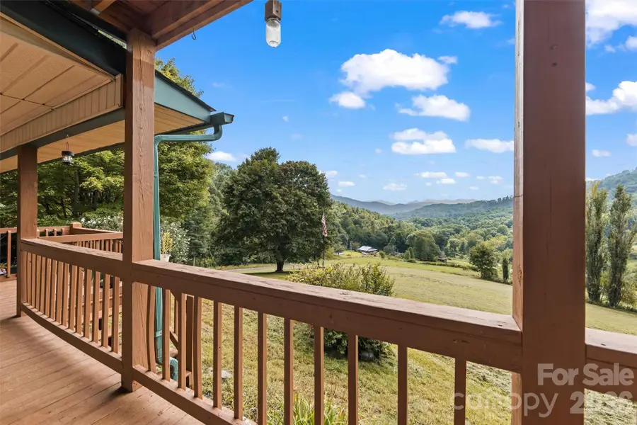 263 Pilgrims Lane, Burnsville, NC 28714 - #2