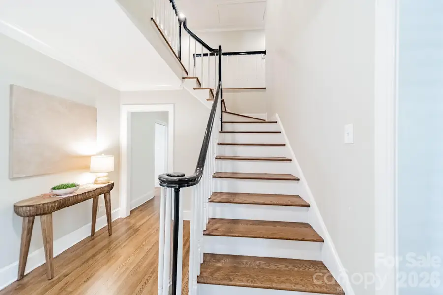 3821 Silver Bell Drive, Charlotte, NC 28211 - #3