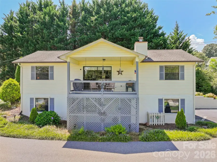 43 Thoren Court, Clyde, NC 28721 - #3