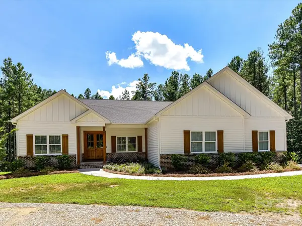 997 S Skyland Drive, Mount Pleasant, NC 28124