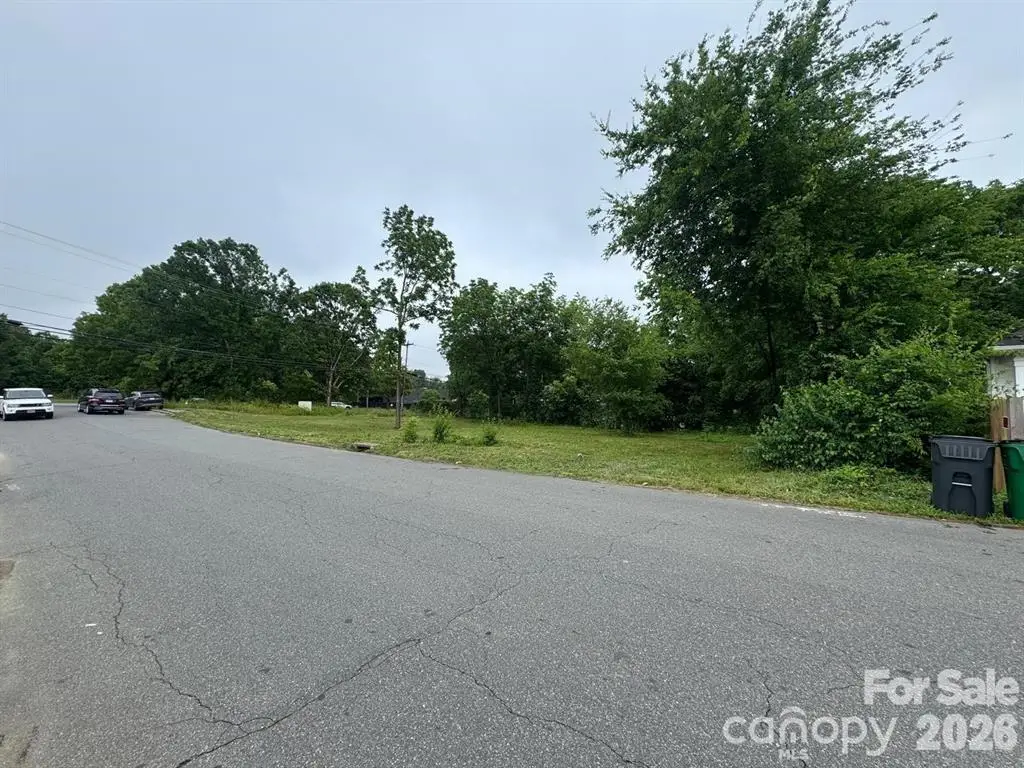 2211 Carmine Street, Charlotte, NC 28206 - #1