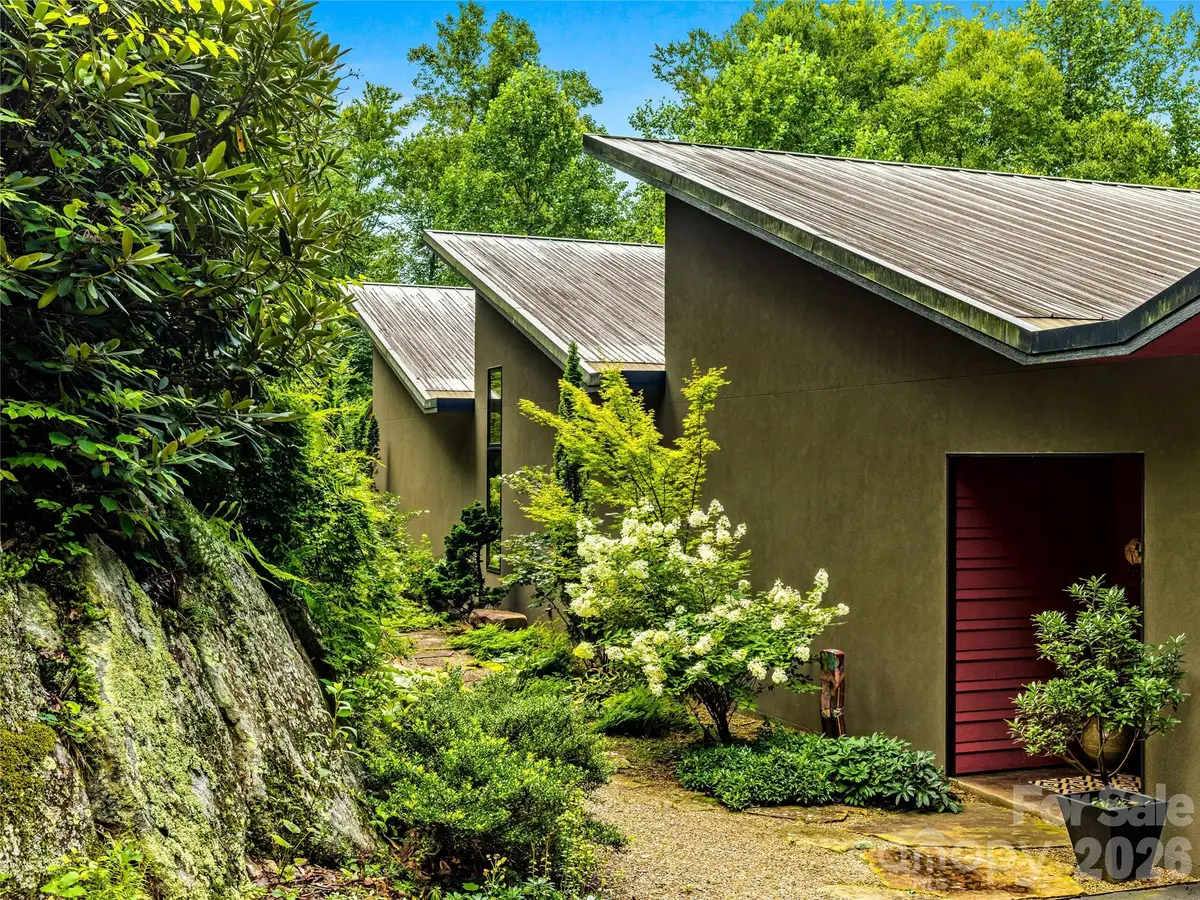 33 Robinson Creek Road, Asheville, NC 28803 - #1