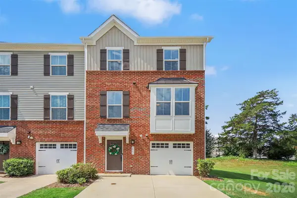 2662 Grantham Place Drive, Fort Mill, SC 29715