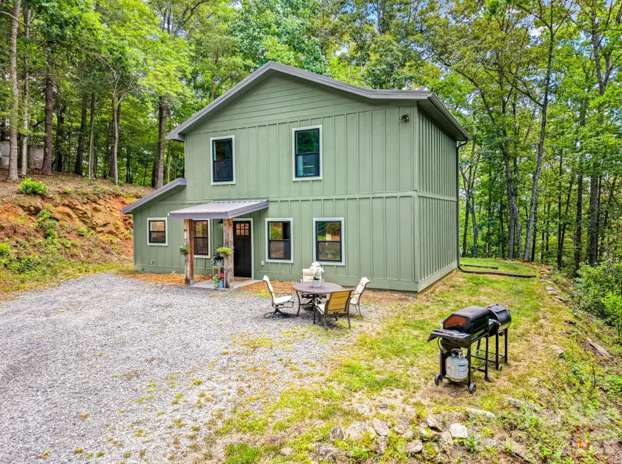 431 Judds Trail, Franklin, NC 28734 - #3