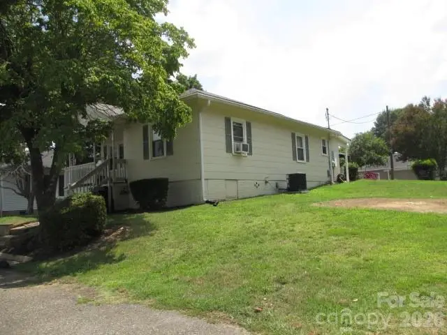 580 High Street, Cramerton, NC 28032 - #2