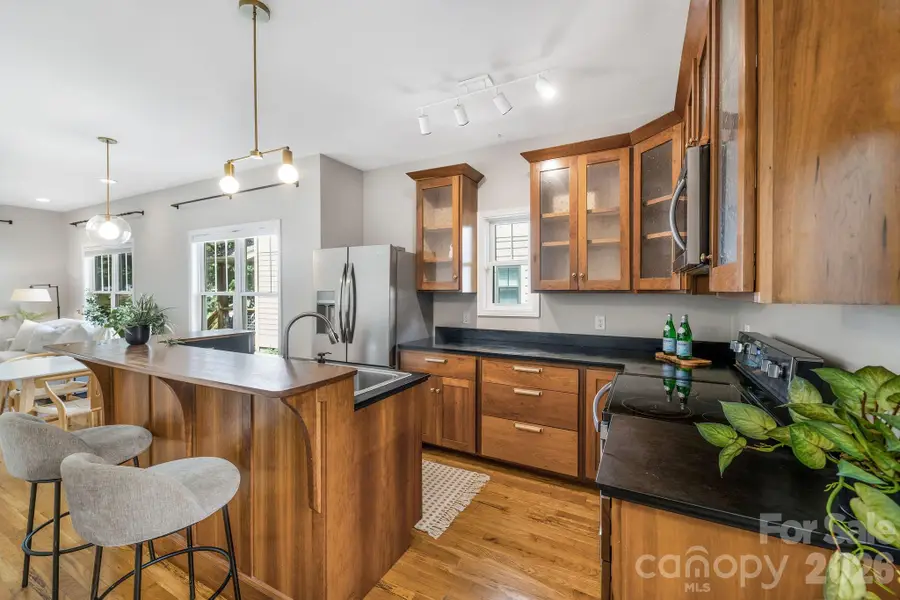 92 Martin Avenue, Asheville, NC 28806 - #3