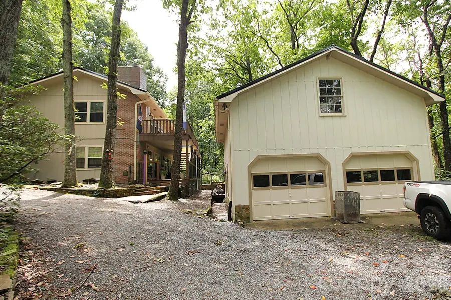86 Pine Ridge Road, Hendersonville, NC 28792 - #2