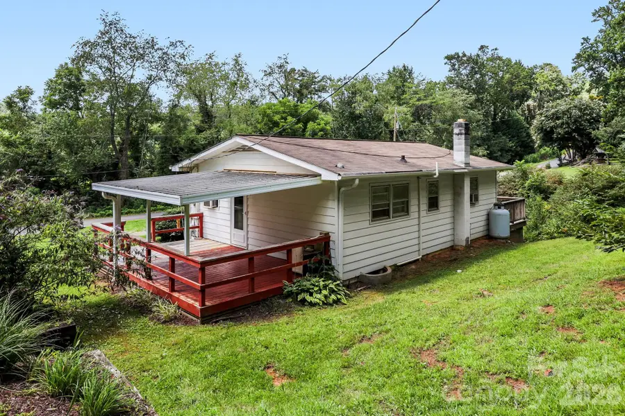 27 Mcgee Circle, Fairview, NC 28730 - #3