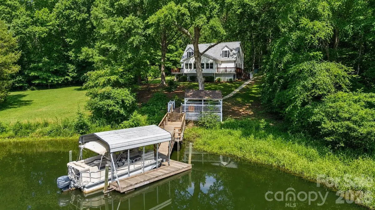 8137 Rowe Street, Catawba, NC 28609 - #1
