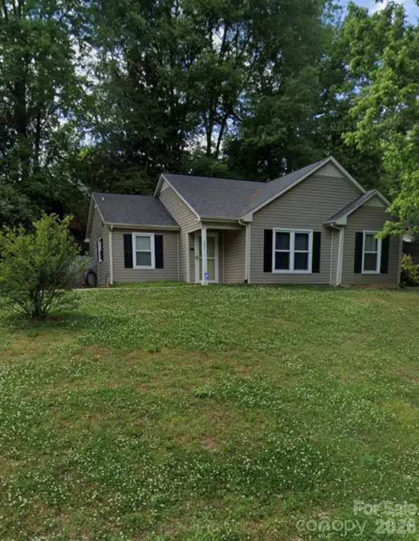2211 Auten Circle, Mount Holly, NC 28120