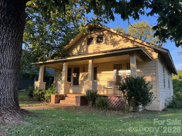 110 Linville Street, Morganton, NC 28655