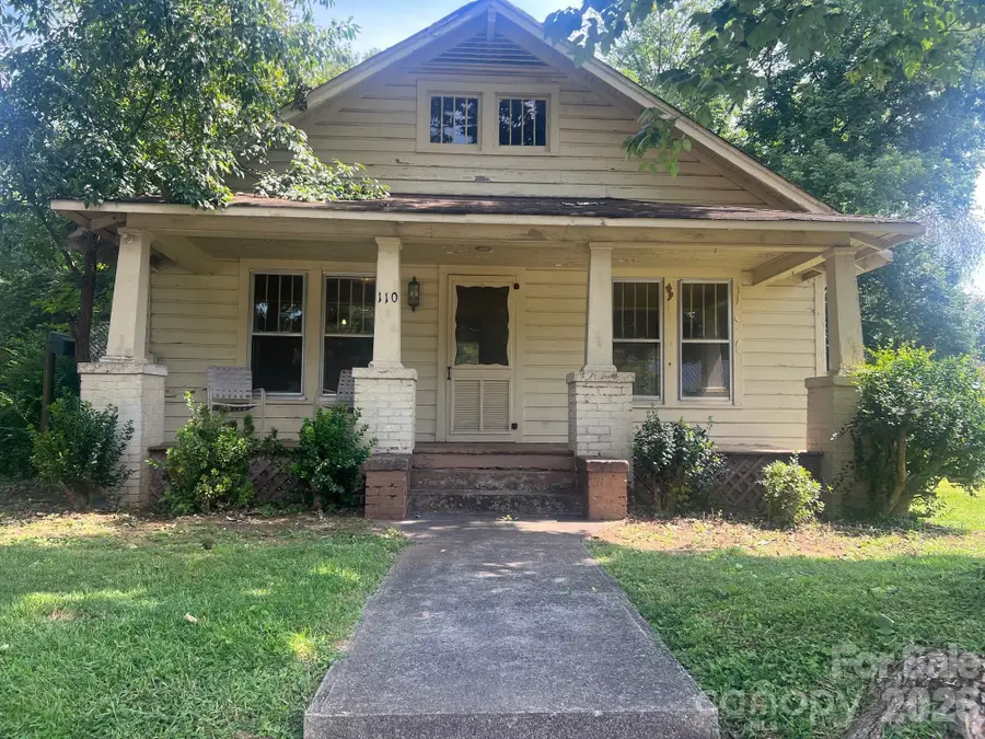 110 Linville Street, Morganton, NC 28655 - #2