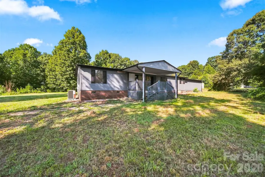 2947 S Nc 16 Highway, Newton, NC 28658 - #2