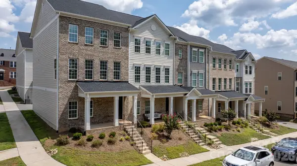 13924 Winmau Lane #10, Huntersville, NC 28078