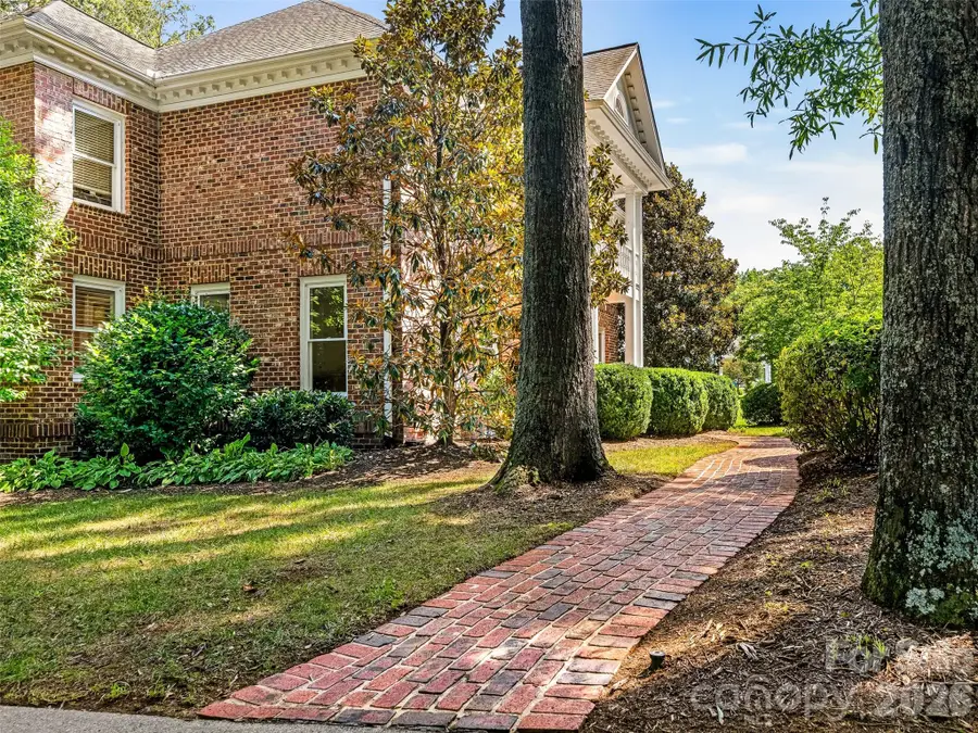 5216 Sunningdale Drive, Charlotte, NC 28277 - #2