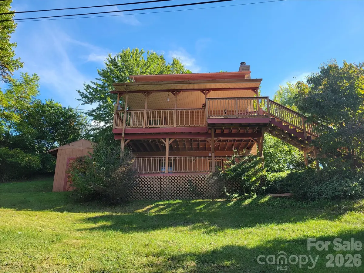 507 Utah Mountain Road, Waynesville, NC 28785 - #1