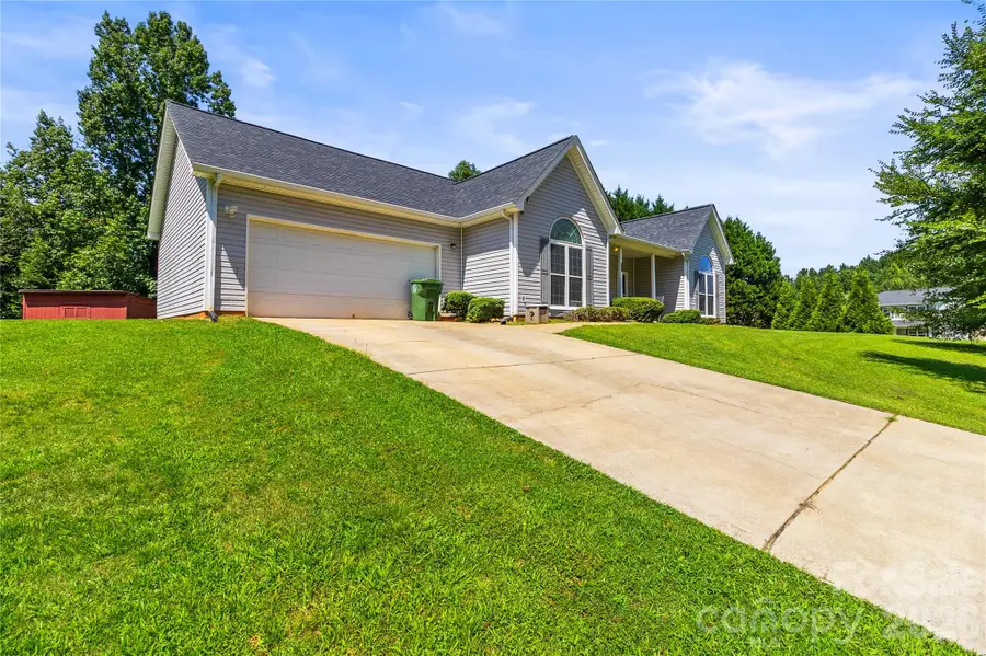 413 Summer Ridge Road, Stanley, NC 28164 - #2
