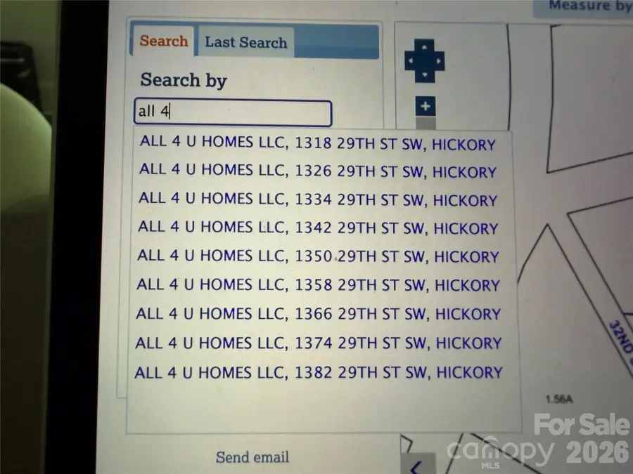1318 29th Street Sw, Hickory, NC 28602 - #3