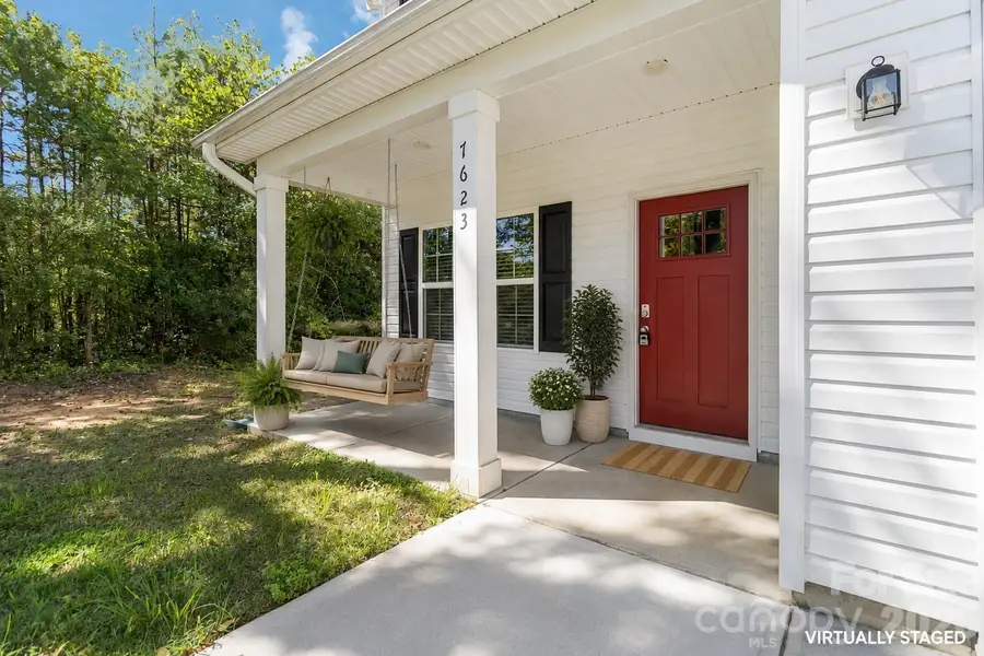 7623 Reames Road, Charlotte, NC 28216 - #2