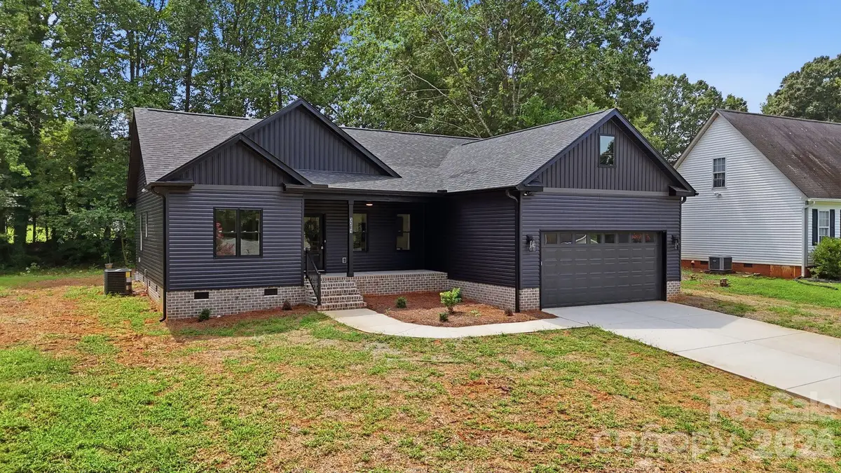 3301 Eva Drive Nw, Concord, NC 28027 - #1