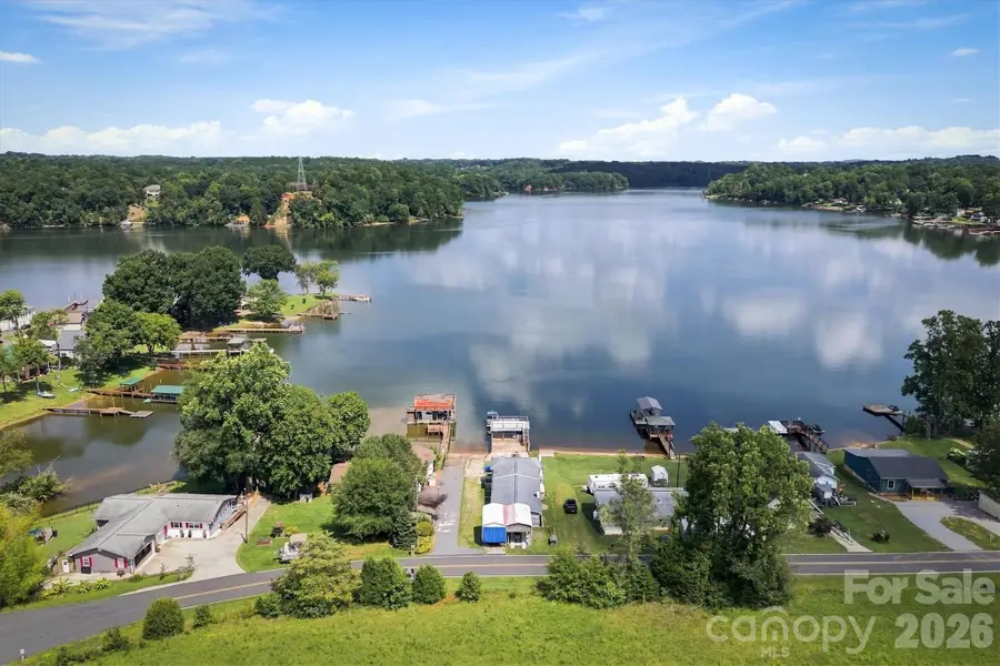 4928 Northcrest Street, Claremont, NC 28610 - #2