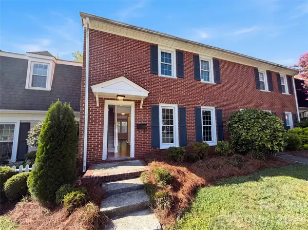 8042 Regent Park Lane, Charlotte, NC 28210