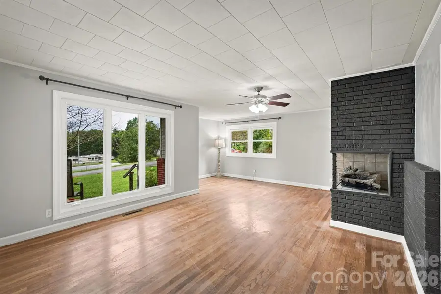 316 Hibriten Drive Sw, Lenoir, NC 28645 - #2