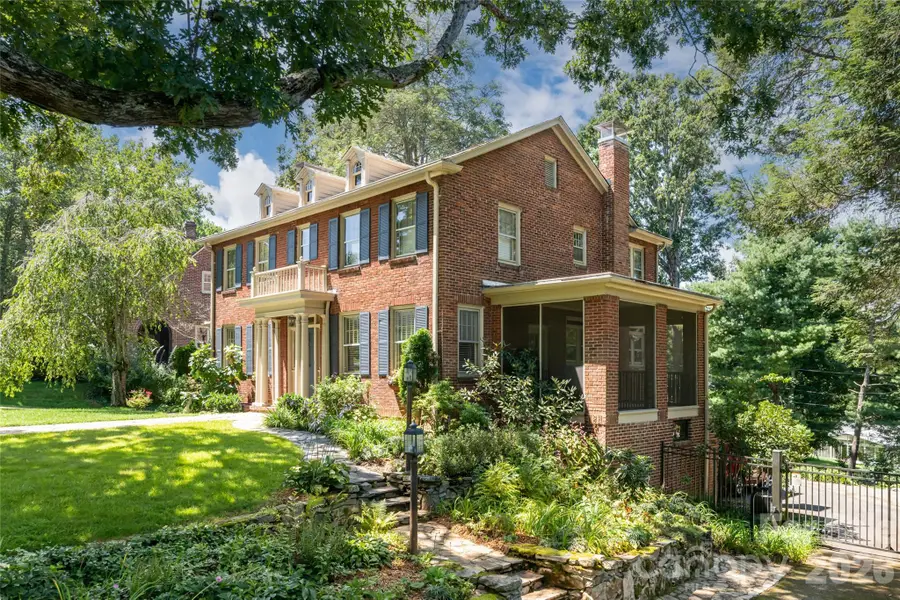 17 Lynwood Road, Asheville, NC 28804 - #2