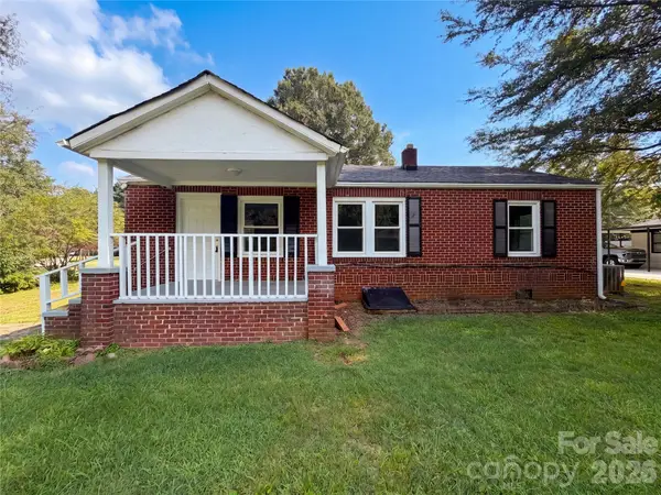 1006 Peachtree Road, Charlotte, NC 28216