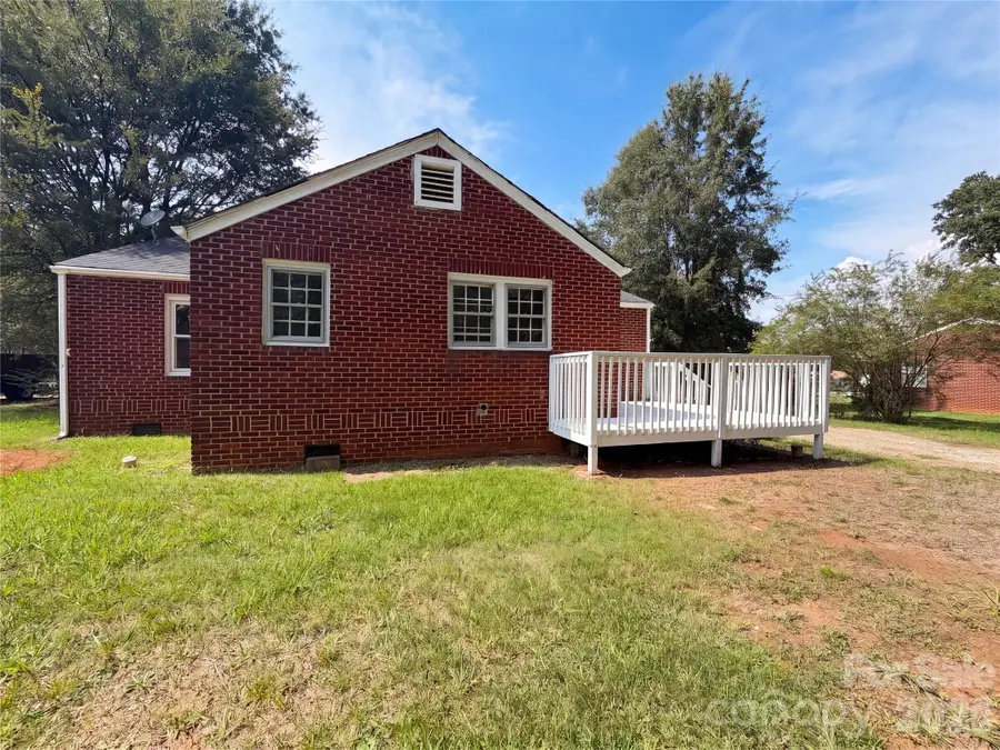 1006 Peachtree Road, Charlotte, NC 28216 - #2
