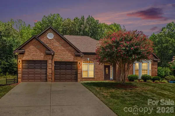 1523 Sweetgum Lane, Matthews, NC 28105