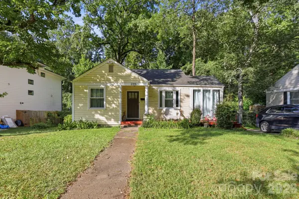 2316 Kingsbury Drive, Charlotte, NC 28205
