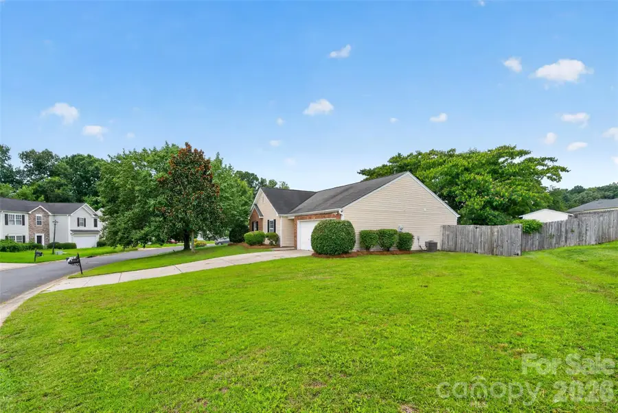 5733 Cardington Court, Charlotte, NC 28216 - #3