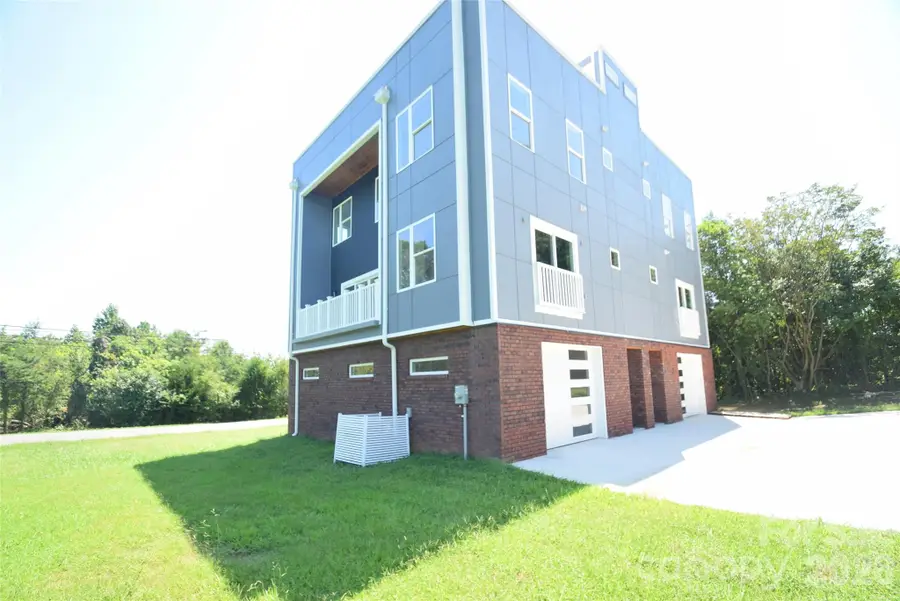 5108 Eaton Circle, Charlotte, NC 28208 - #2