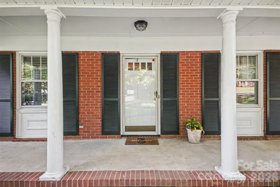 113 Brookshire Avenue, Kannapolis, NC 28083 - #2