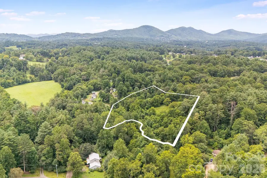 99999 Mid Court Drive, Asheville, NC 28804 - #2