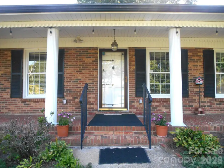 830 Salem Church Road, Lincolnton, NC 28092 - #2