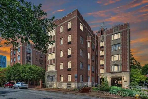 301 W 10th Street #308, Charlotte, NC 28202