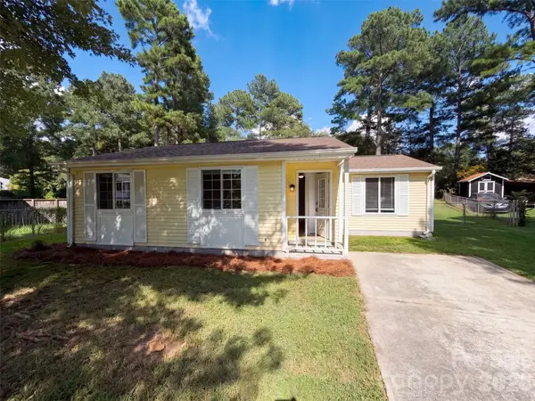 3618 Gustar Court, Charlotte, NC 28212