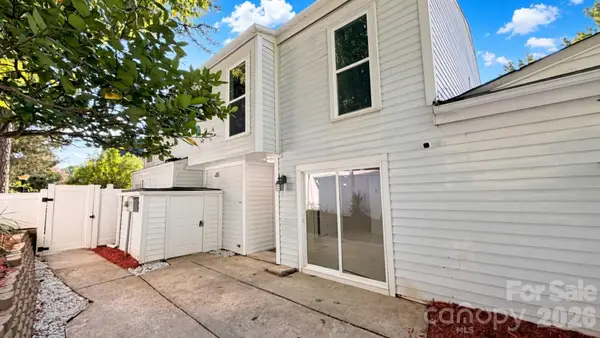 7107 Stonington Lane, Charlotte, NC 28227