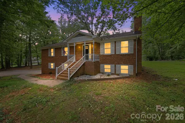 3707 Welcome Arcadia Road, Lexington, NC 27295