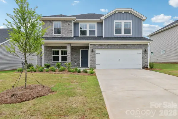 2310 Snapdragon Court, Stanley, NC 28164