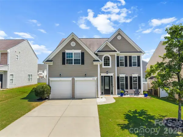 3304 Brackhill Street, Davidson, NC 28036