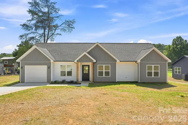 1513 Robin Road, Newton, NC 28658