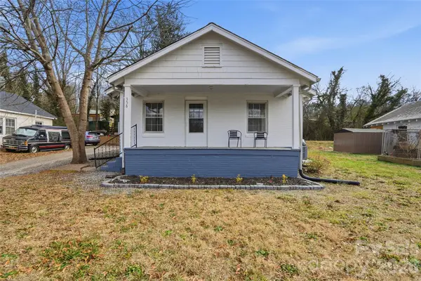 358 N Cleghorn Street, Rutherfordton, NC 28139