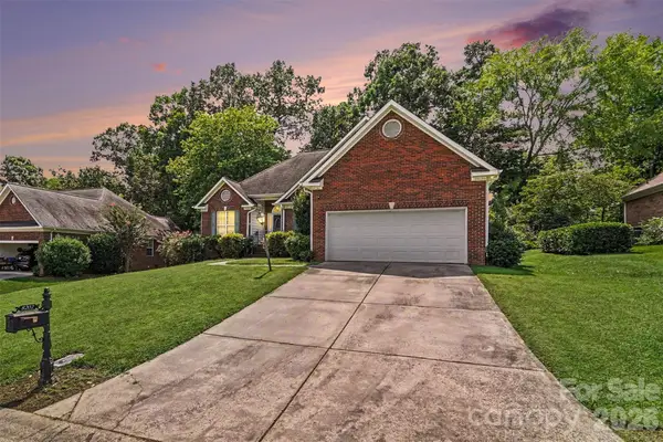 8202 Stevens Mill Road, Matthews, NC 28104