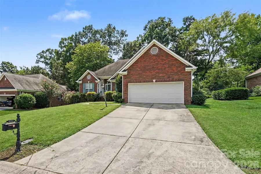 8202 Stevens Mill Road, Matthews, NC 28104 - #2