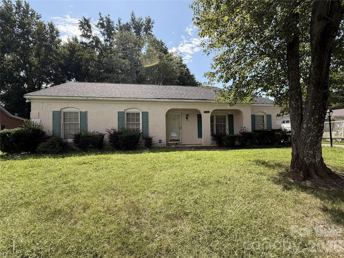 6625 Woodfield Drive, Charlotte, NC 28215 - #1