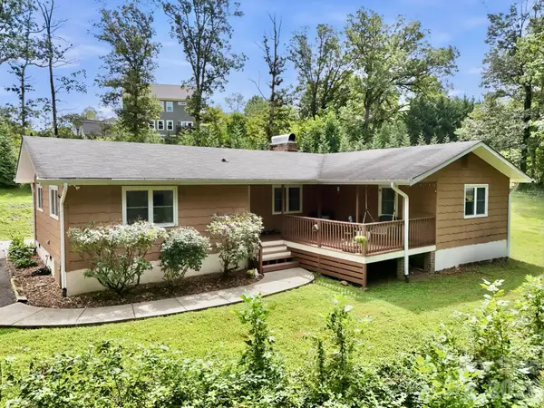 260 Justice Ridge Road, Candler, NC 28715