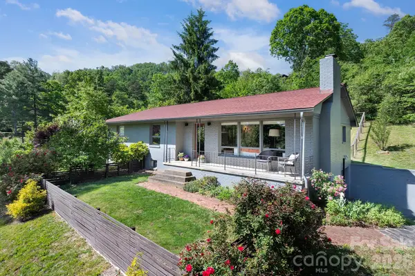 301 Stratford Road, Asheville, NC 28804
